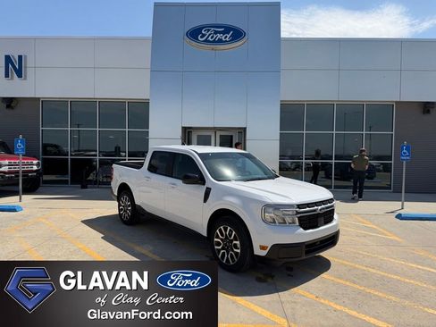 Used 2024 Ford Maverick Lariat FWD image 1