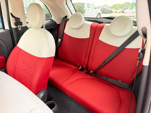 Used 2015 FIAT 500 Pop FWD image 18