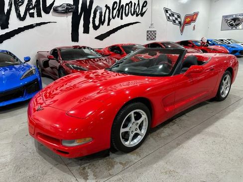 Used 2000 Chevrolet Corvette Convertible w/ Performance Handling Pkg image 22