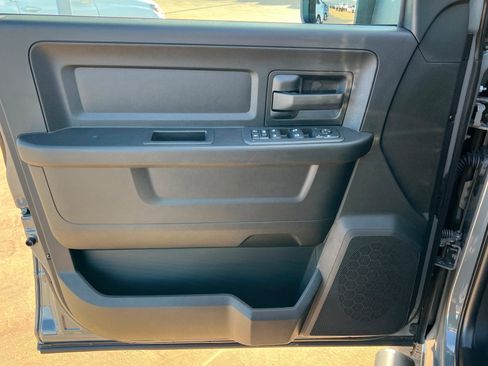 New 2026 RAM 2500 Tradesman AWD/4WD image 14