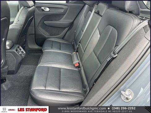 Used 2023 Volvo XC40 B5 Ultimate w/ Climate Package AWD/4WD image 13