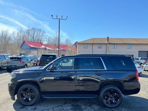 Used 2018 Chevrolet Tahoe LT w/ LT Midnight Edition image 8