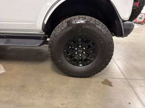 Used 2026 Ford Bronco Raptor AWD/4WD image 12