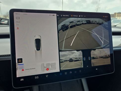 Used 2022 Tesla Model Y Performance image 27