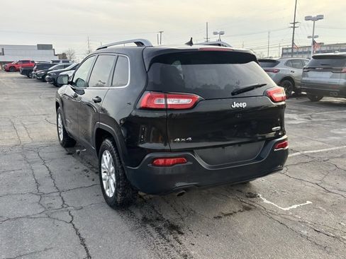 Used 2016 Jeep Cherokee Latitude w/ Cold Weather Group image 7