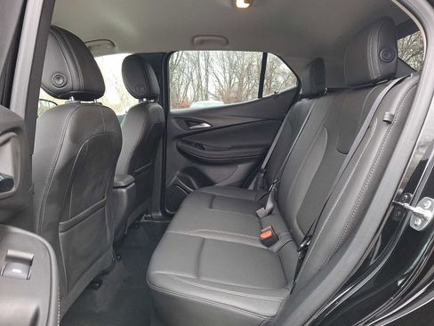 Used 2024 Buick Encore GX Sport Touring image 10