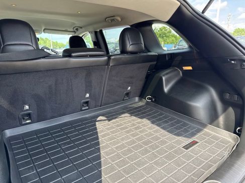 Used 2019 Jeep Cherokee Trailhawk w/ Cold Weather Group AWD/4WD image 20