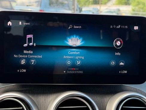 Used 2022 Mercedes-Benz GLC 300 4MATIC image 27