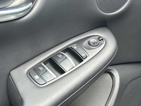 Certified 2025 INFINITI QX50 Pure AWD/4WD image 19