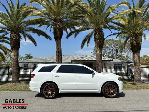 Used 2018 Dodge Durango R/T w/ Technology Group image 2