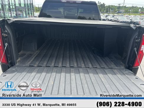 Used 2021 Chevrolet Silverado 1500 High Country AWD/4WD image 8