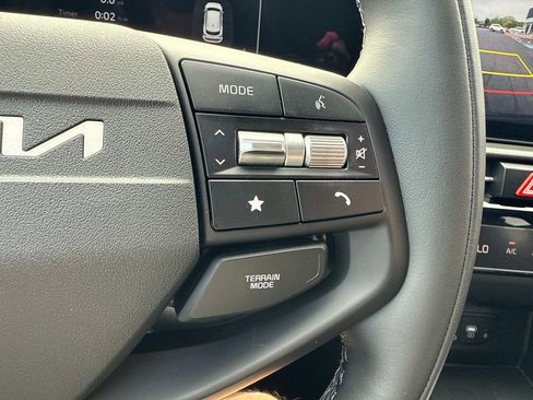 New 2026 Kia Sportage X-Line w/ X-Line Technology Package image 12