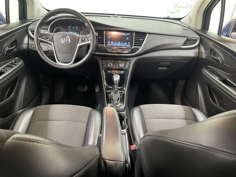 Used 2020 Buick Encore Preferred w/ Safety Package image 28