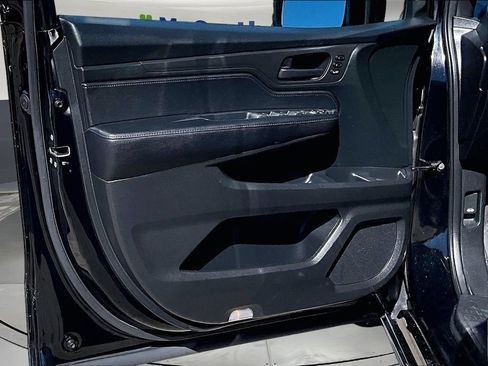 Used 2023 Honda Odyssey Sport image 23