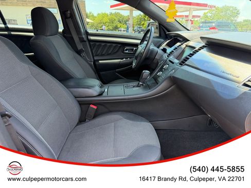Used 2015 Ford Taurus SEL w/ Equipment Group 201A FWD image 15