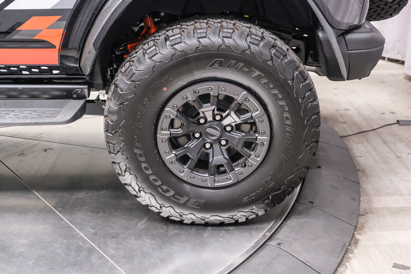 Used 2024 Ford Bronco Raptor AWD/4WD image 9