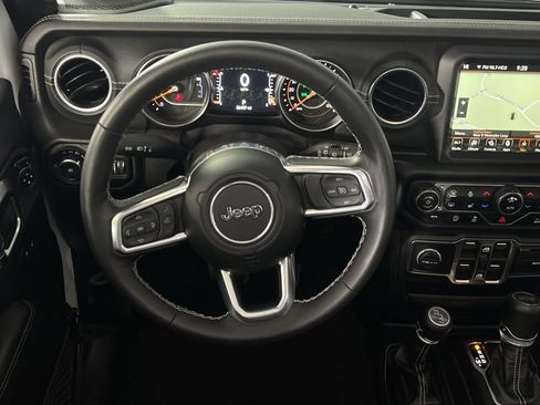 Used 2023 Jeep Wrangler Sahara w/ Cold Weather Group image 16