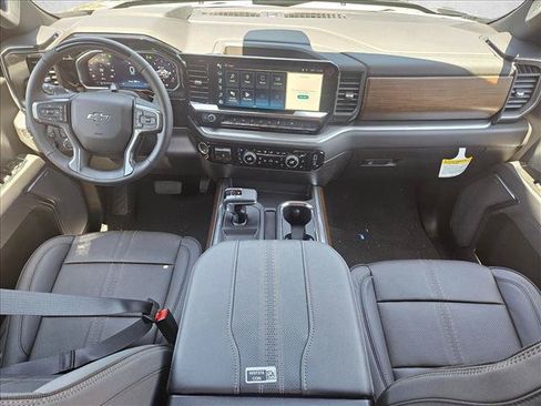 New 2026 Chevrolet Silverado 1500 High Country w/ Midnight Edition AWD/4WD image 14