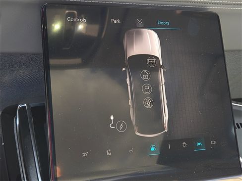 New 2026 Cadillac Escalade IQ Luxury 1 w/ LPO, Floor Liner Package image 23