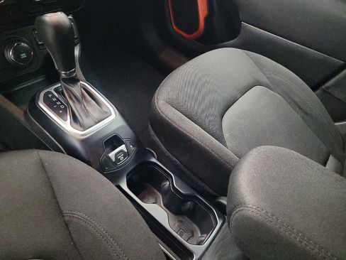 Used 2020 Jeep Renegade Sport AWD/4WD image 26