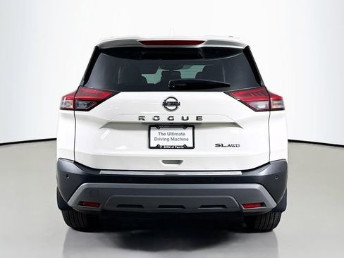 Used 2021 Nissan Rogue SL w/ Premium Package image 6