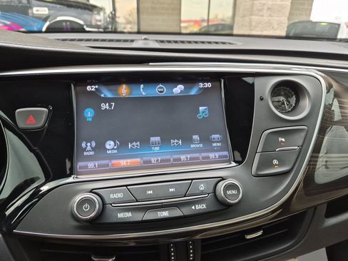 Used 2020 Buick Envision Essence w/ Experience Buick Package image 17