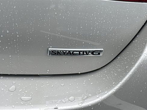 Used 2024 MAZDA MAZDA3 s image 12