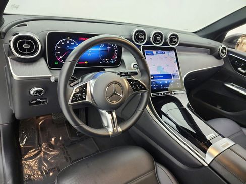 Certified 2025 Mercedes-Benz GLC 350e 4MATIC image 9