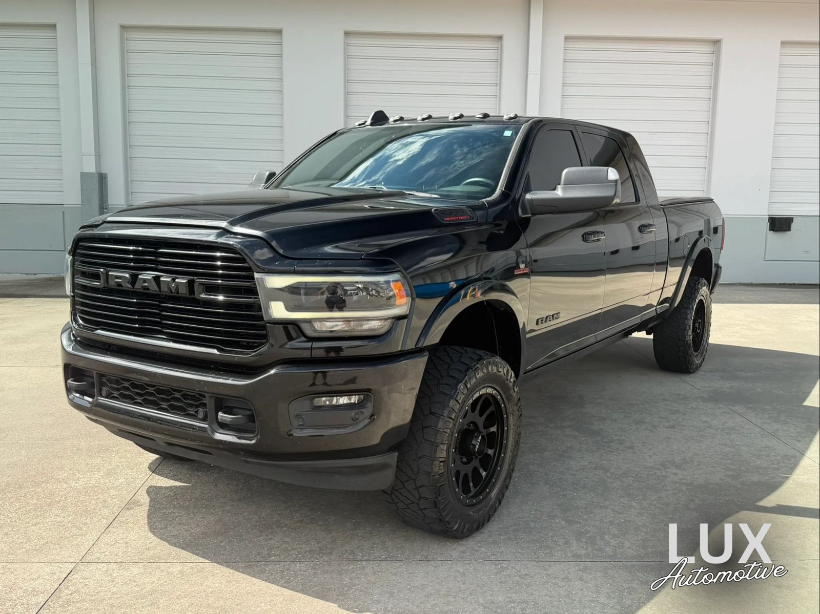 Used 2020 RAM 2500 Laramie w/ Night Edition AWD/4WD image 1