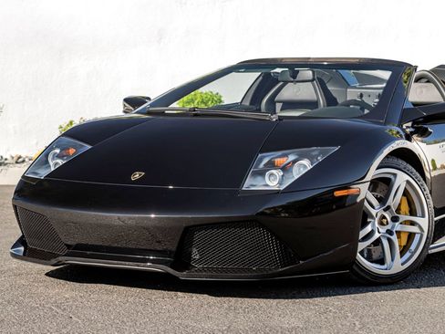 Used 2007 Lamborghini Murcielago LP 640 AWD/4WD image 2