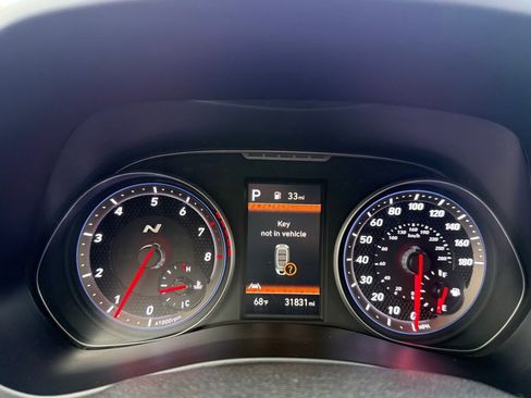 Certified 2022 Hyundai Veloster N Base image 14