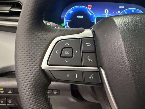 Used 2026 Toyota Sienna Limited AWD/4WD image 30