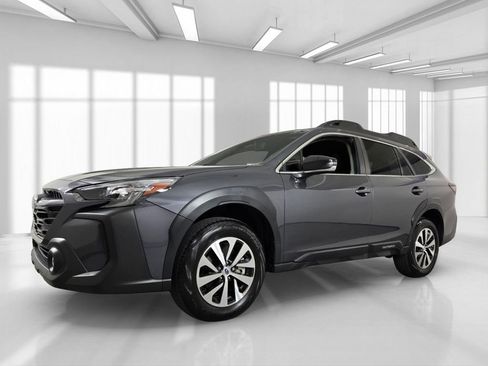 Certified 2023 Subaru Outback Premium AWD/4WD image 2