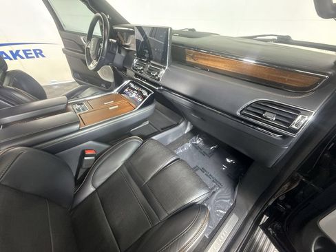 Used 2022 Lincoln Navigator Black Label AWD/4WD image 30
