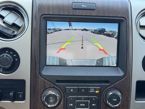 Used 2014 Ford F150 Lariat w/ Equipment Group 502A Luxury AWD/4WD image 14
