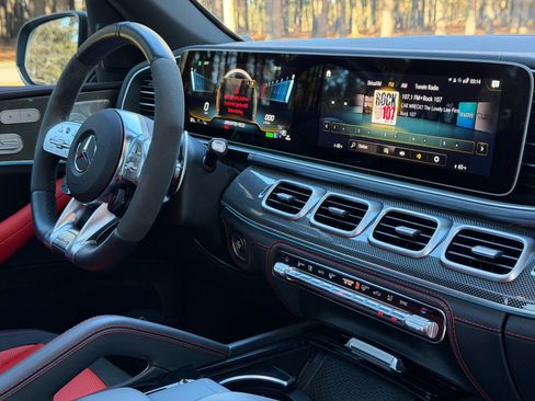 Certified 2023 Mercedes-Benz GLE 53 AMG 4MATIC image 17