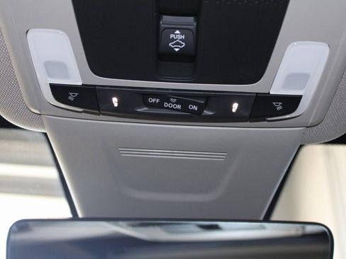 Used 2024 Honda CR-V EX-L image 40