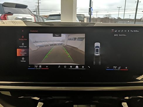 Used 2024 BMW X7 xDrive40i w/ Executive Package image 26