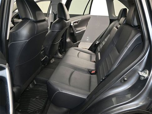 Used 2023 Toyota RAV4 Limited image 15