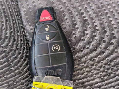 Used 2014 RAM 2500 Big Horn image 40