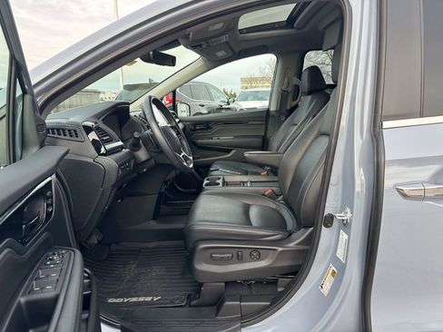 Used 2023 Honda Odyssey Touring image 34