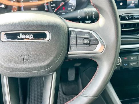 Used 2024 Jeep Compass Trailhawk AWD/4WD image 24