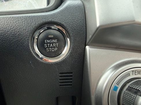 Used 2018 Toyota 4Runner Limited AWD/4WD image 14