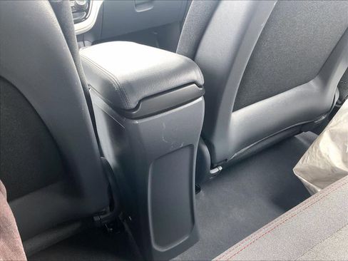 Used 2019 Chevrolet Bolt LT image 28