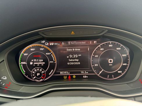 Used 2020 Audi Q5 e Premium Plus AWD/4WD image 30