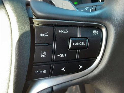 Used 2022 Lexus ES 350 image 19