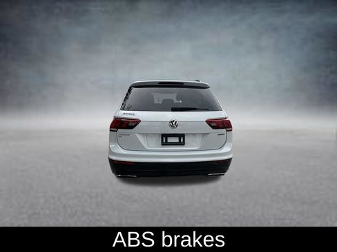 Used 2019 Volkswagen Tiguan SE AWD/4WD image 6