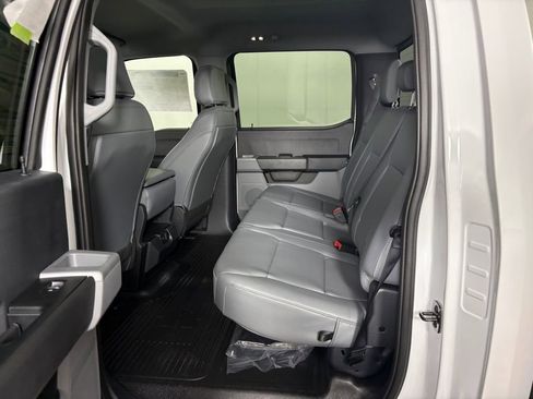 Certified 2025 Ford F350 XL w/ XL Chrome Package image 28