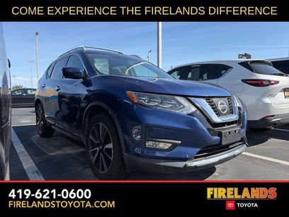 Used 2017 Nissan Rogue SL w/ SL Premium Package