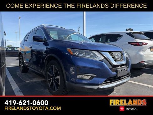 Used 2017 Nissan Rogue SL w/ SL Premium Package AWD/4WD image 1